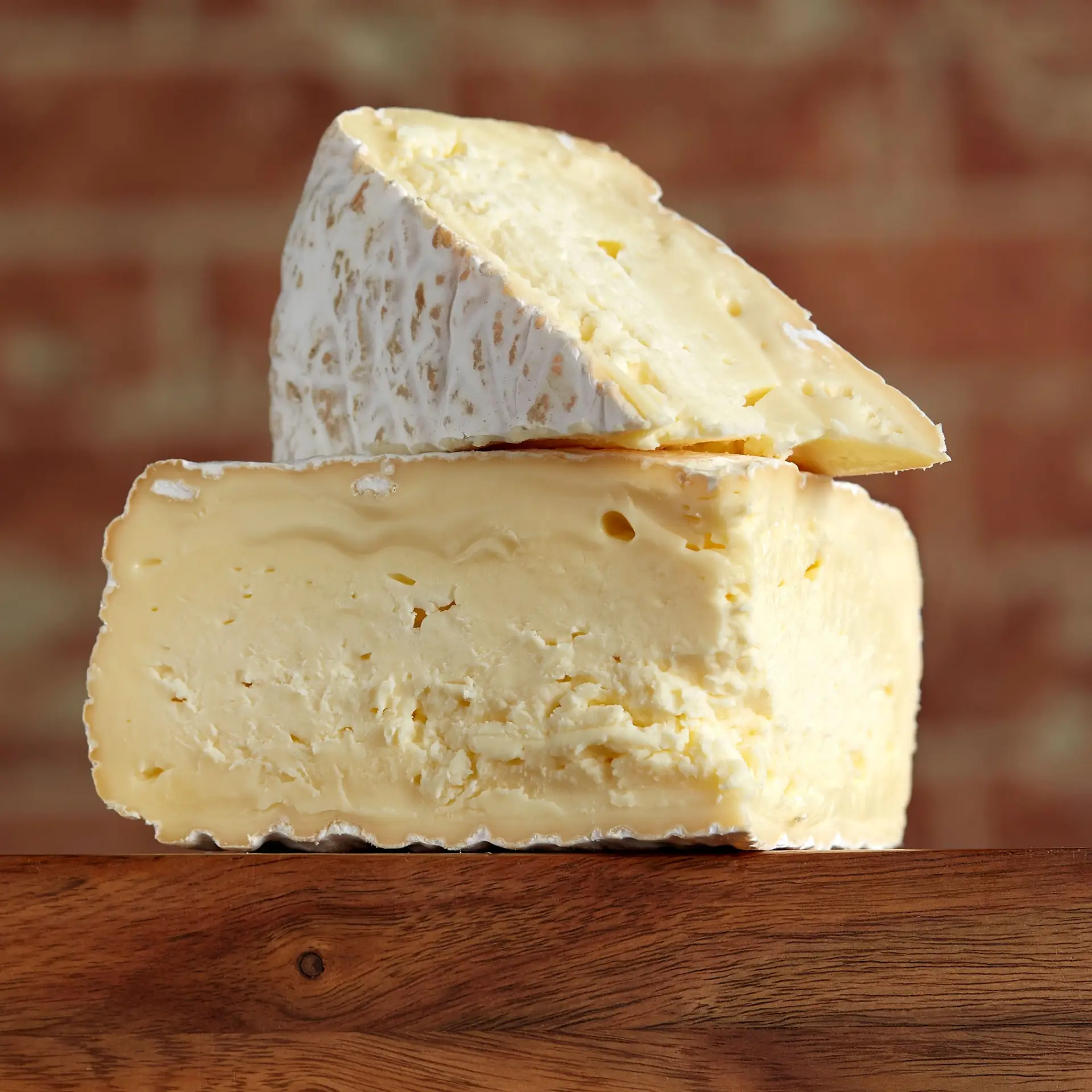 Firefly Farms Bloomy Breeze Cheese